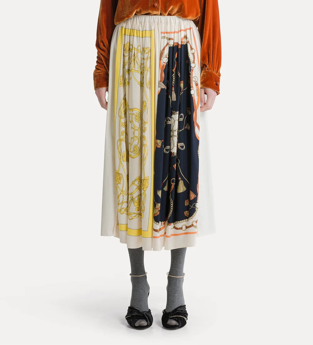Sukně